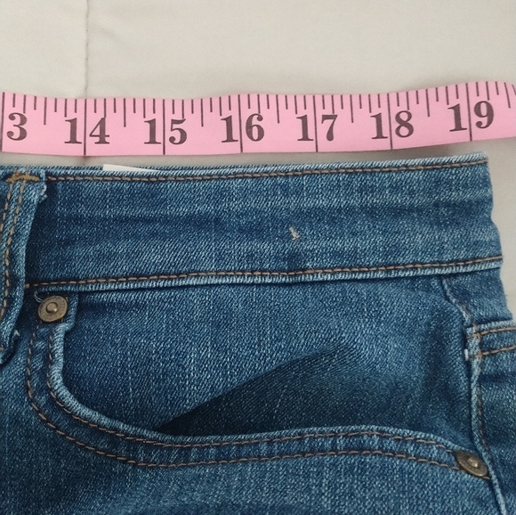 Style & Co Skimmer Shorts Medium Wash Jeans Shorts 16 - Picture 5 of 7